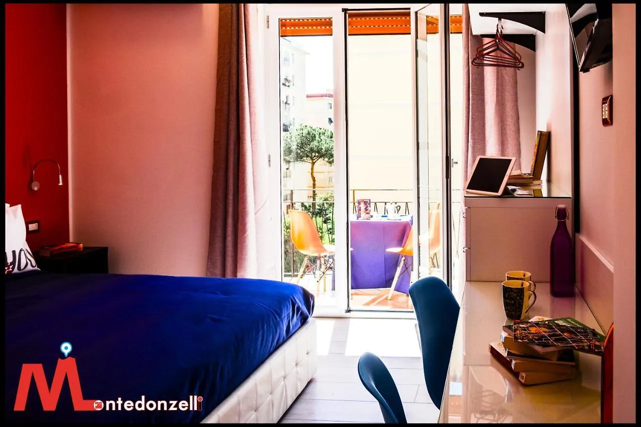 Montedonzelli B&B Naples 2*,